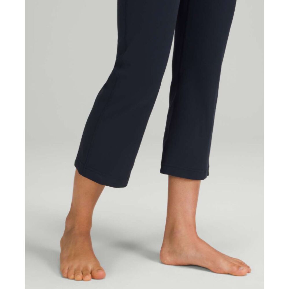 Lululemon Groove Super-High-Rise Crop 23", True Navy, Size 2, W6BZ3S - Picture 4 of 10